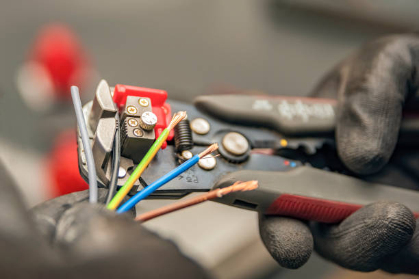 Best Ceiling Fan Installation Electrician  in Lawrencevle, IL
